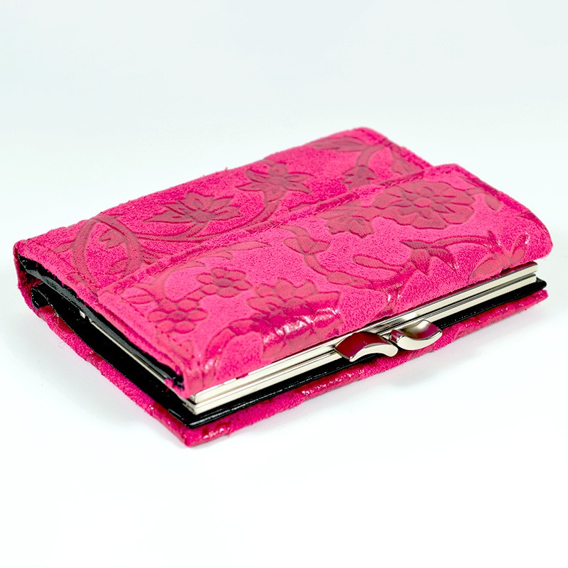 Papillon genuine leather ladies wallet in pink with embossed floral design and metal clasp