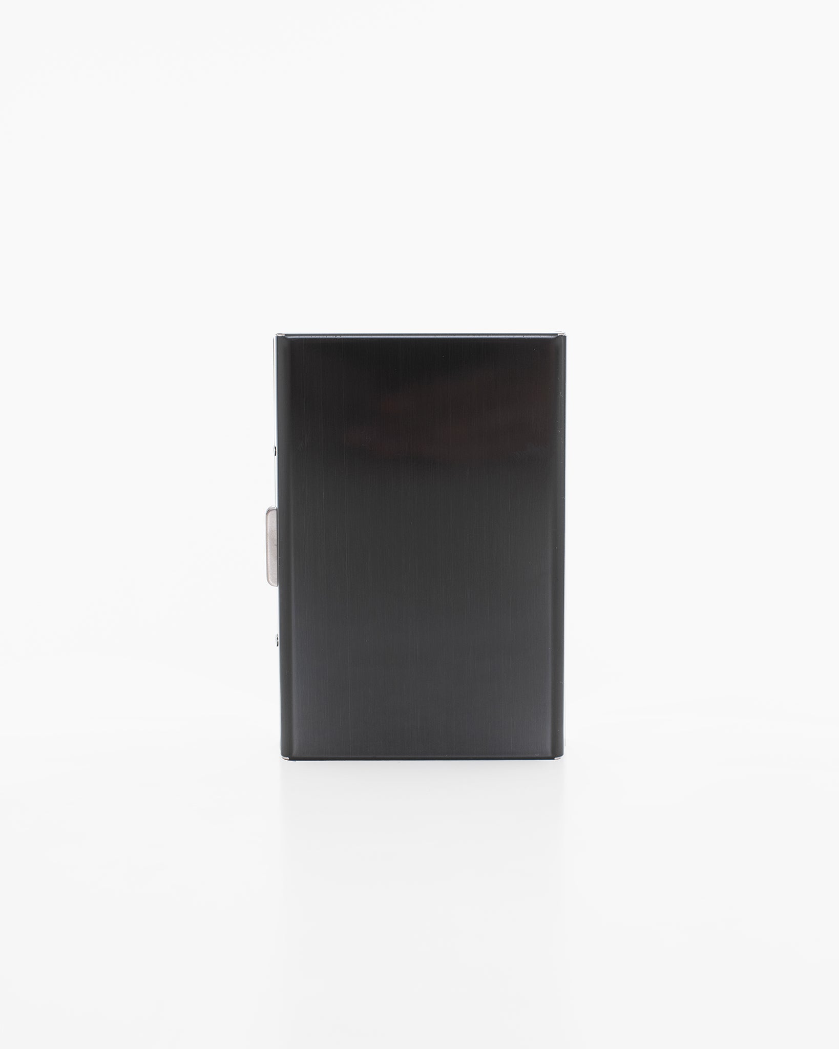 Nabo black metal card holder with sleek minimalist design and secure clasp closure